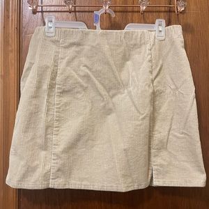 Crème corduroy skirt size 3x from Forever 21 NWOT
